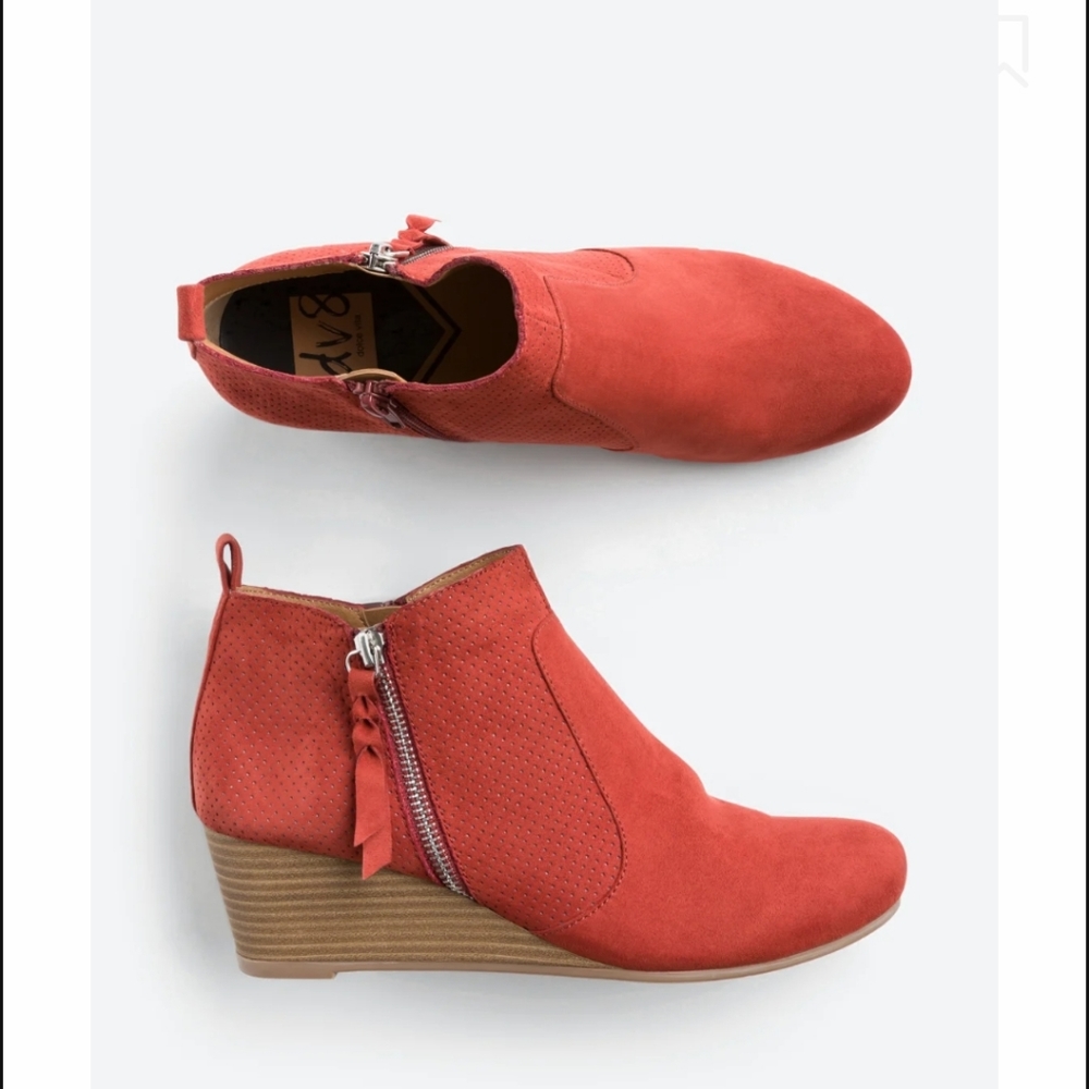 DV8 Red Wedge Ankle Boots Size 8